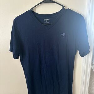 Express Tee size small